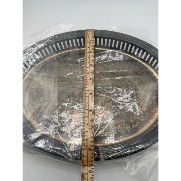 Baldwin‎ Silver Plate Large Oval Serving Tray - Picture 7 of 7